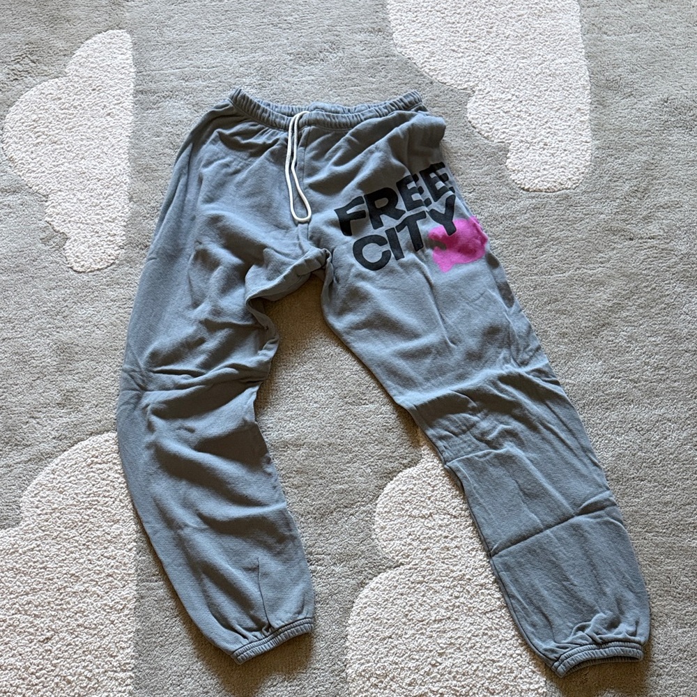 freecity Gray and Pink Joggers